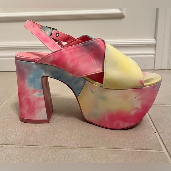 Current Mood Tie Dye Platforms - Picture 4 of 8